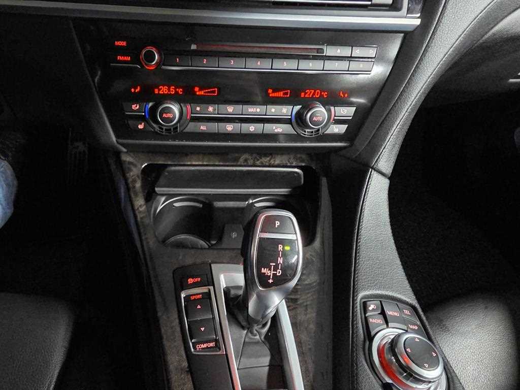 BMW 6 series 2012 Azul - Importación desde Corea - HF Imports Iquique - Foto 13