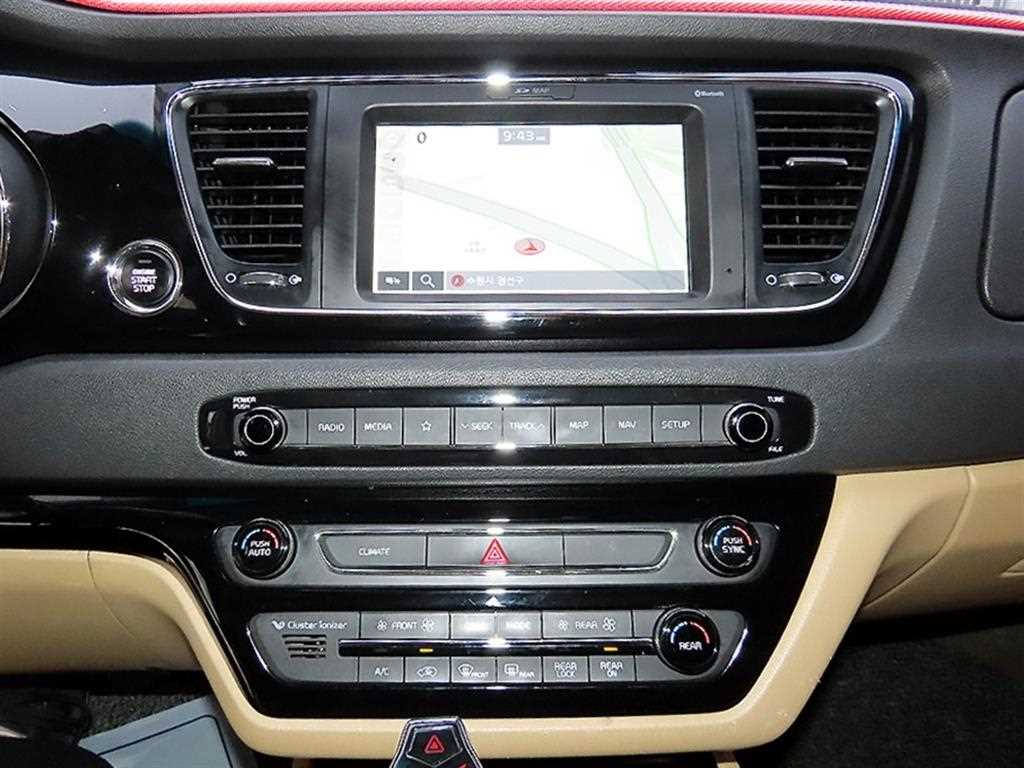 KIA Carnival 2019 Blanco - Importación desde Corea - HF Imports Iquique - Foto 14