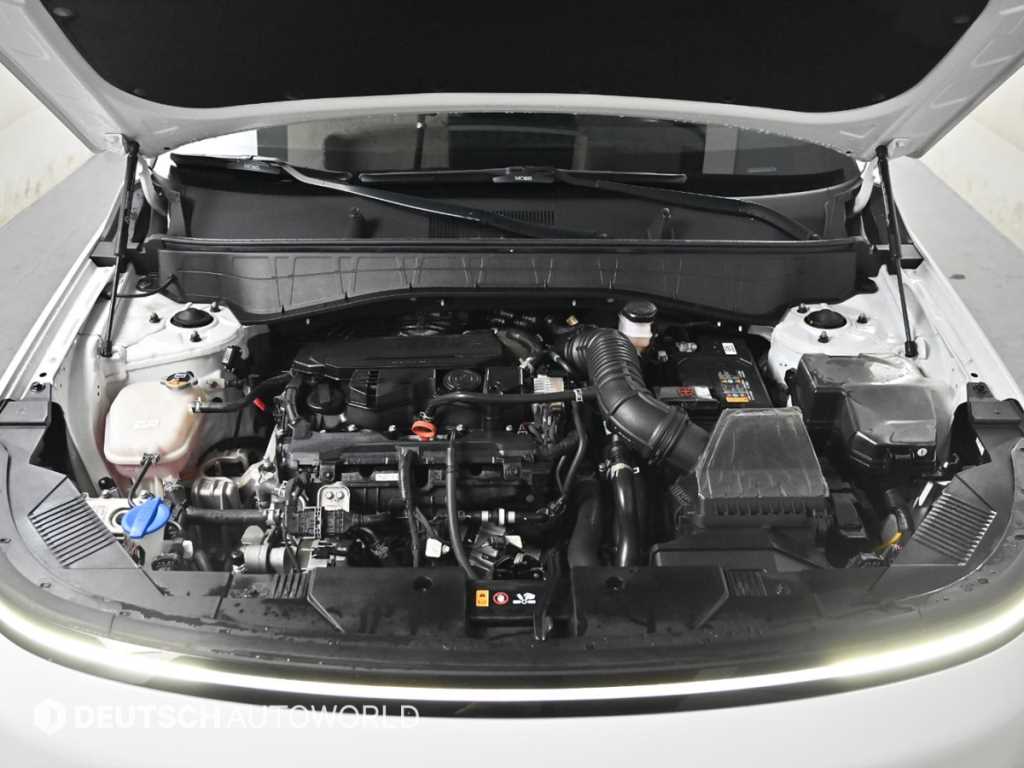 HYUNDAI Kona - Vista 6