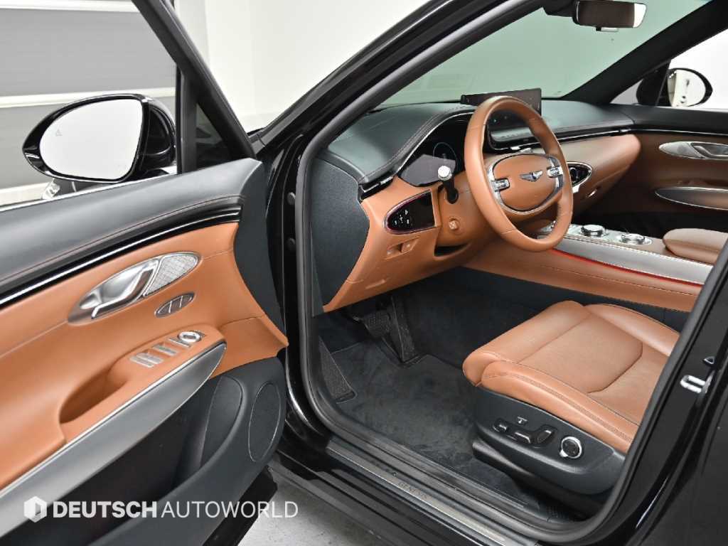 Genesis GV70 - Vista 11