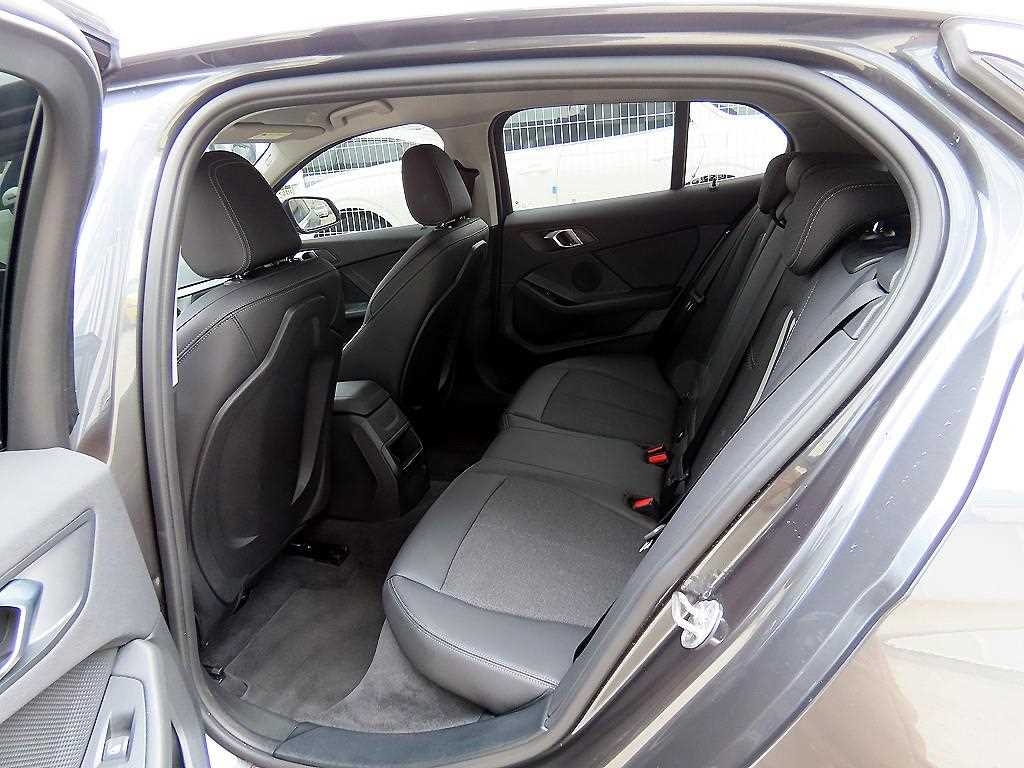 BMW 1 series - Vista 6