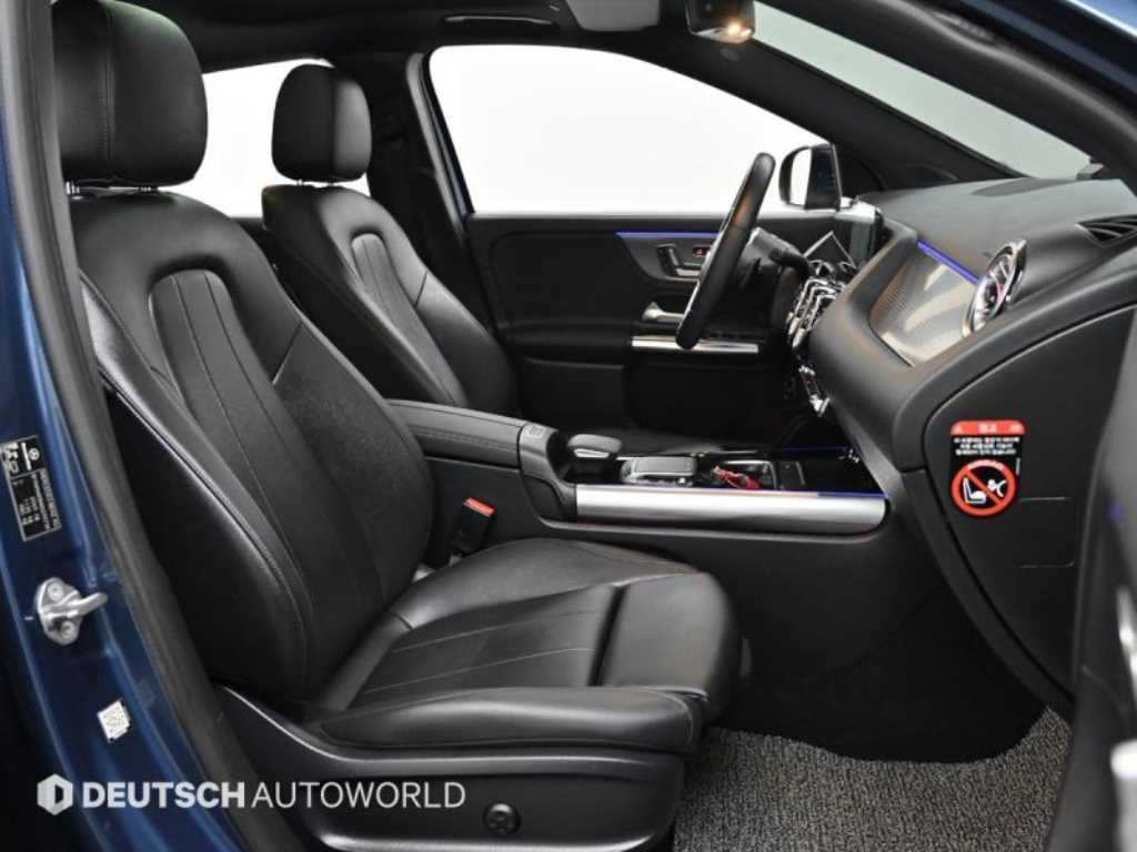 Mercedes Benz GLA Class - Vista 10