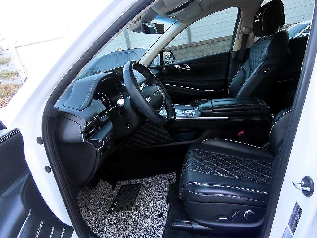 Genesis GV80 - Vista 5