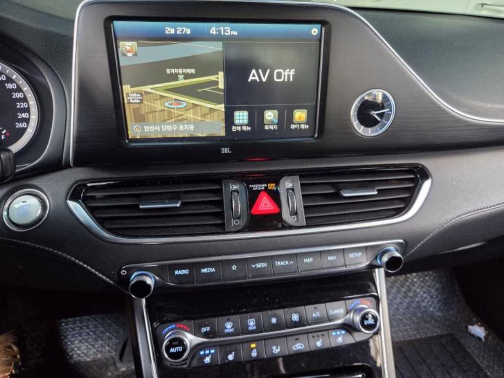 HYUNDAI Grandeur - Vista 6