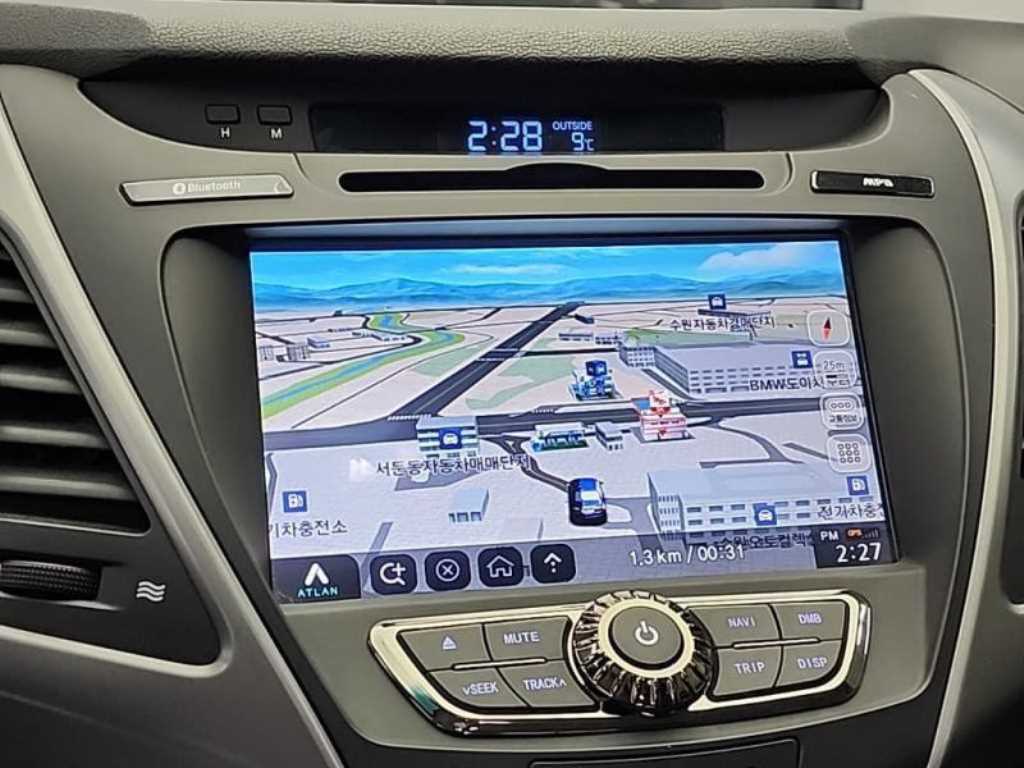 HYUNDAI Avante 2014 Plateado - Importación desde Corea - HF Imports Iquique - Foto 13