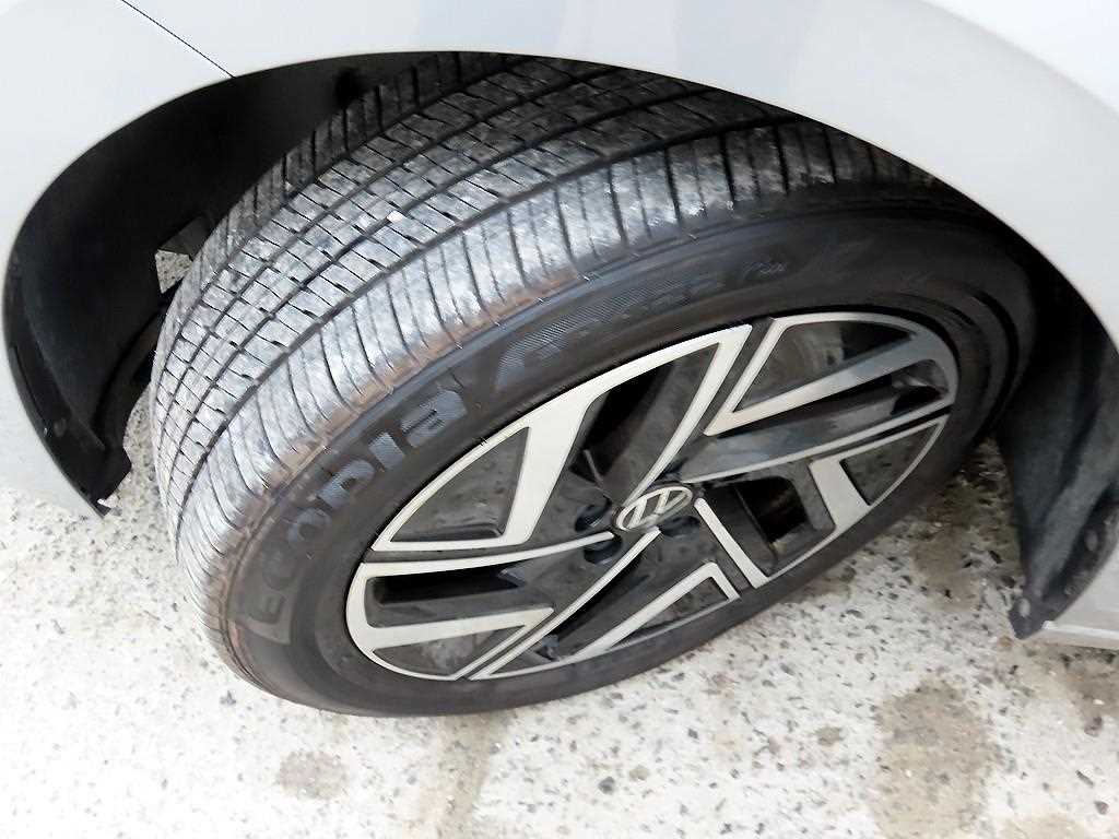 Volkswagen Jetta 2023 Plateado - Importación desde Corea - HF Imports Iquique - Foto 19