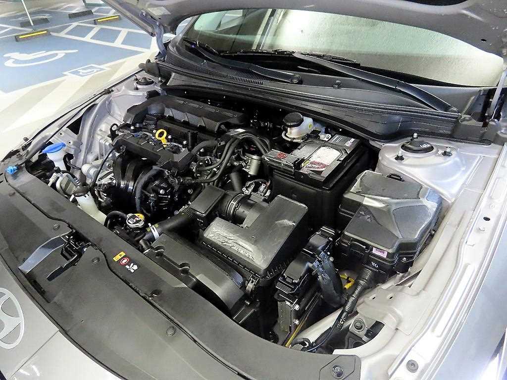 HYUNDAI Avante 2024 Gris - Importación desde Corea - HF Imports Iquique - Foto 18