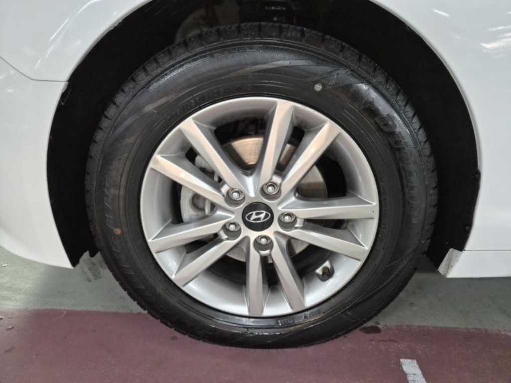 HYUNDAI Sonata 2016 Blanco - Importación desde Corea - HF Imports Iquique - Foto 18