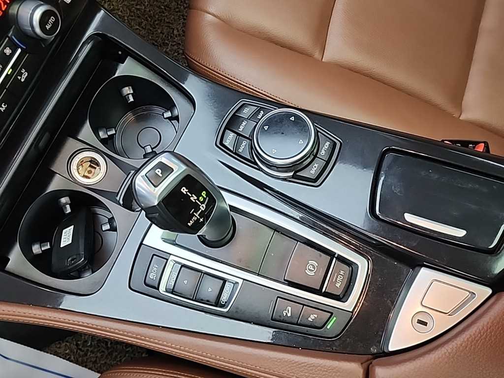 BMW 5 Series - Vista 8