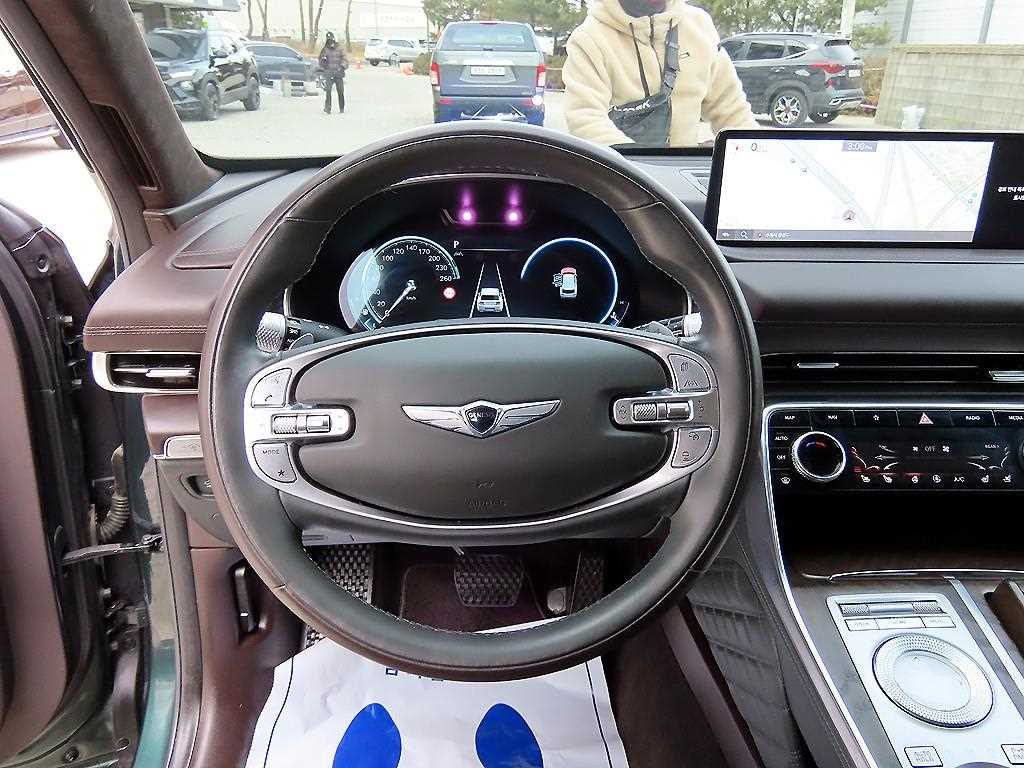 Genesis GV80 - Vista 8