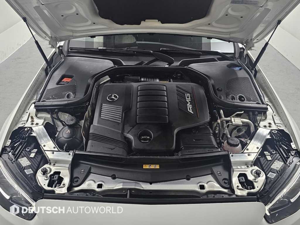 Mercedes Benz E class - Vista 6