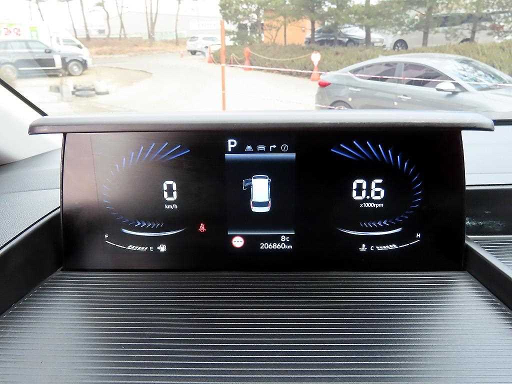 HYUNDAI Staria - Vista 9