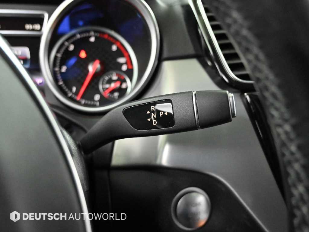 Mercedes Benz GLE Class - Vista 9