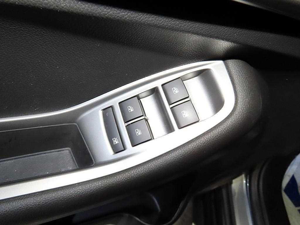 Chevrolet Orlando 2016 Gris - Importación desde Corea - HF Imports Iquique - Foto 13