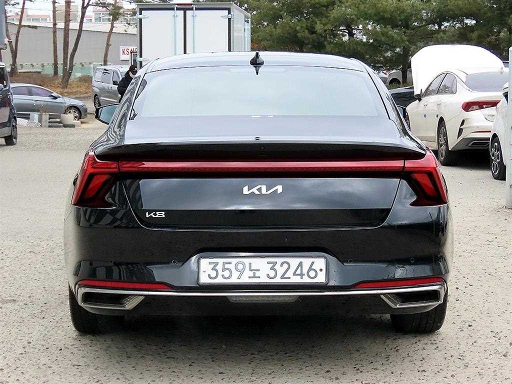 KIA K8 - Vista 4