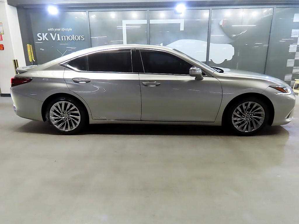 Lexus ES - Vista 3
