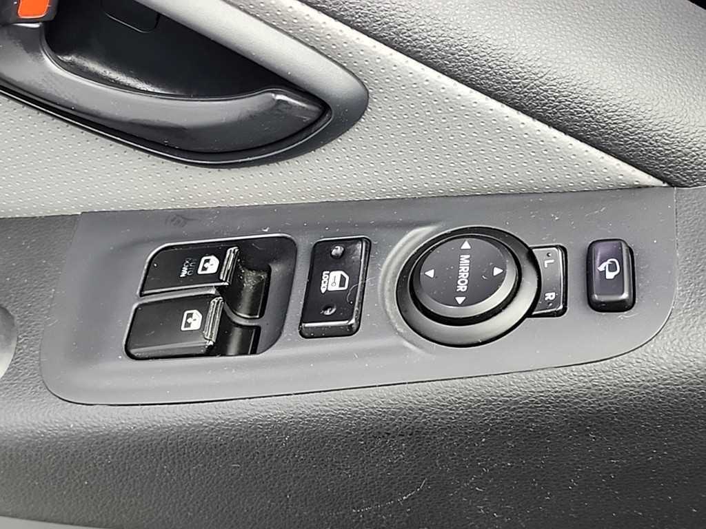 HYUNDAI Starex 2017 Blanco - Importación desde Corea - HF Imports Iquique - Foto 16