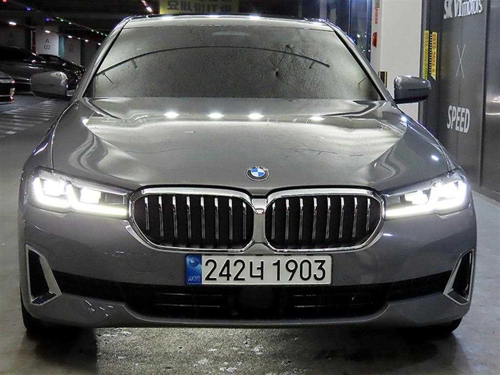 BMW 5 Series - Vista 2
