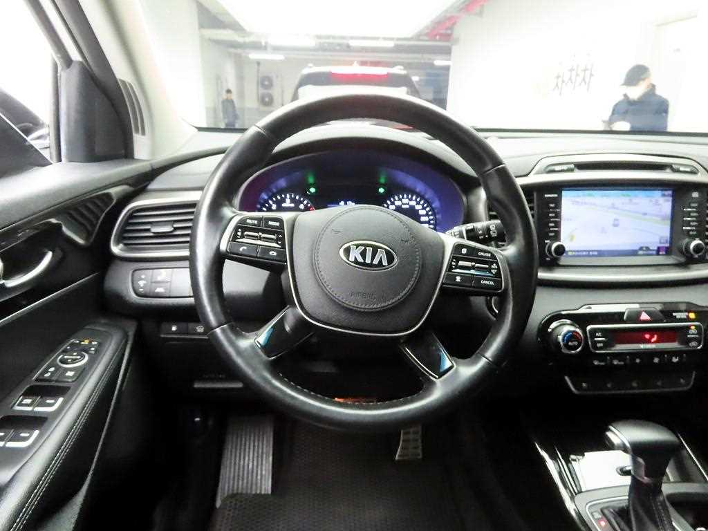 KIA Sorento - Vista 7