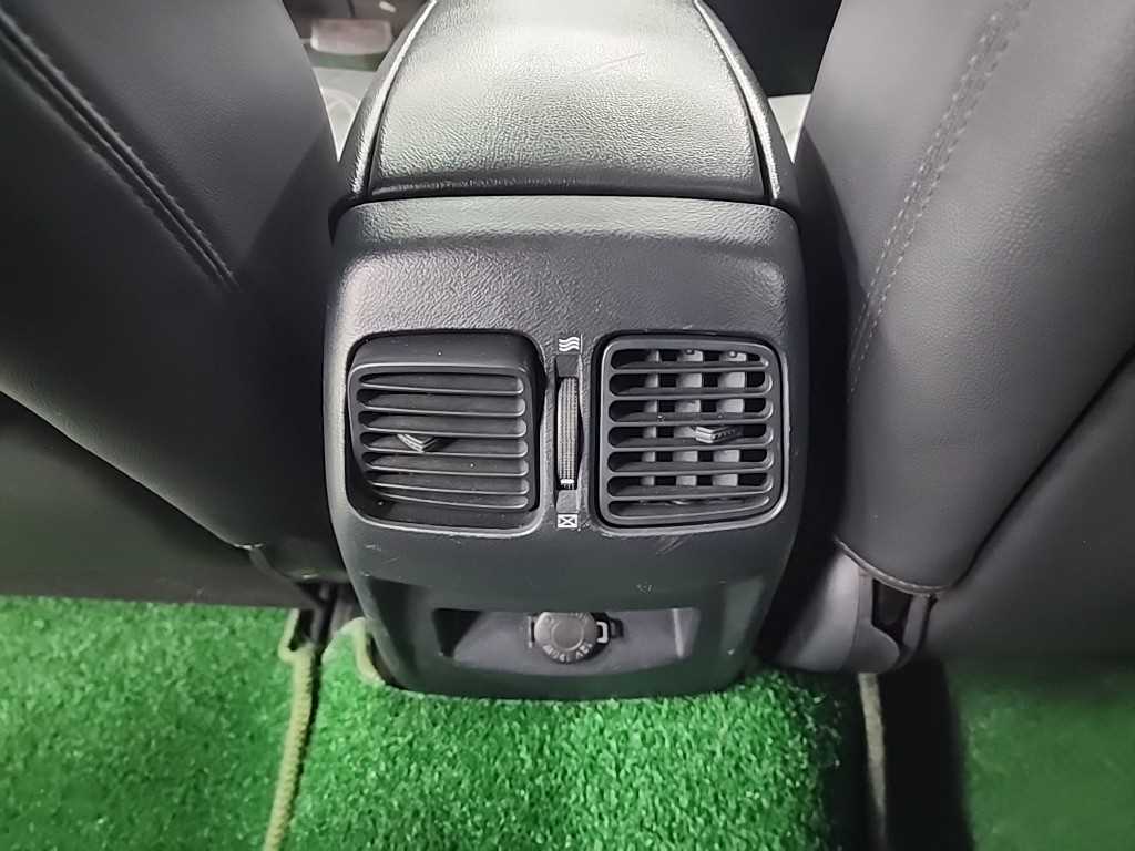 HYUNDAI Grandeur 2011 Gris - Importación desde Corea - HF Imports Iquique - Foto 13