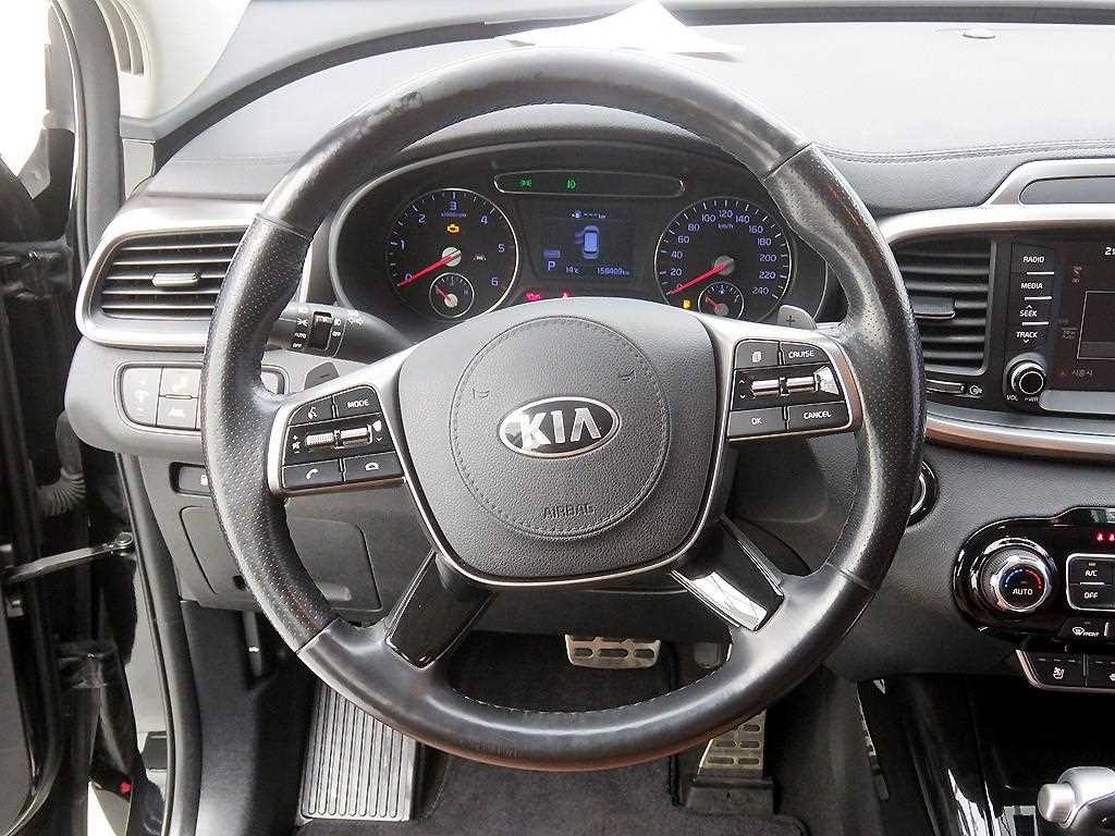 KIA Sorento - Vista 11