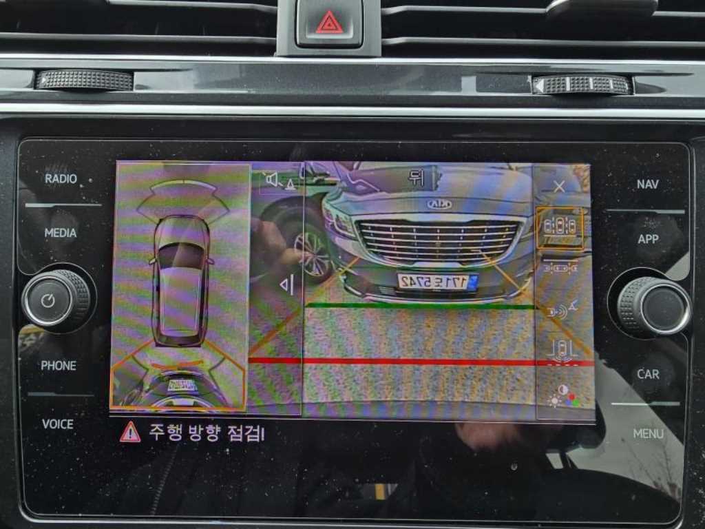 Volkswagen Tiguan - Vista 11