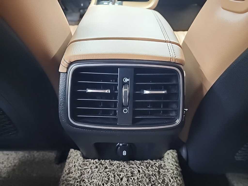 Genesis G70 2021 Blanco - Importación desde Corea - HF Imports Iquique - Foto 13