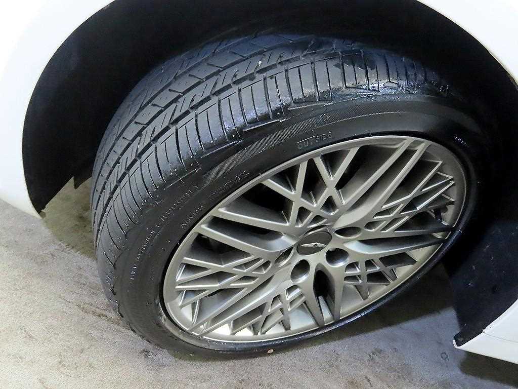 Genesis G70 2022 Blanco - Importación desde Corea - HF Imports Iquique - Foto 20