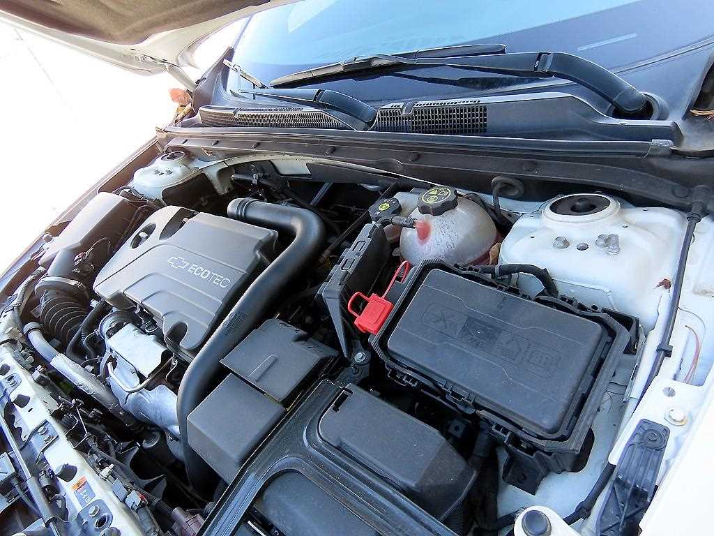 Chevrolet Malibu 2017 Blanco - Importación desde Corea - HF Imports Iquique - Foto 19