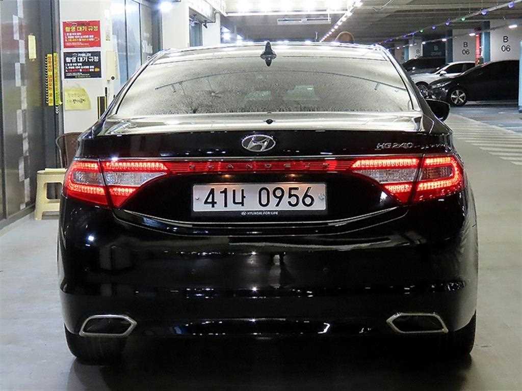 HYUNDAI Grandeur - Vista 5