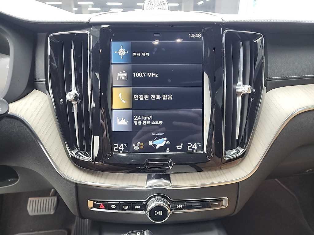 Volvo XC60 - Vista 10