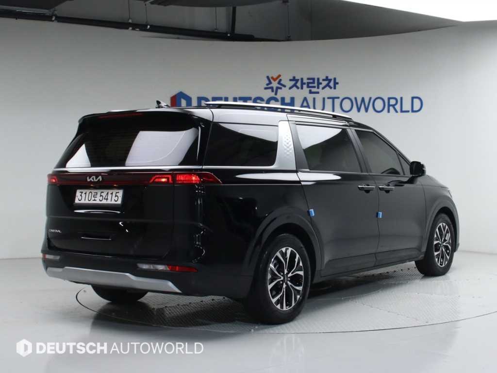 KIA Carnival - Vista 2