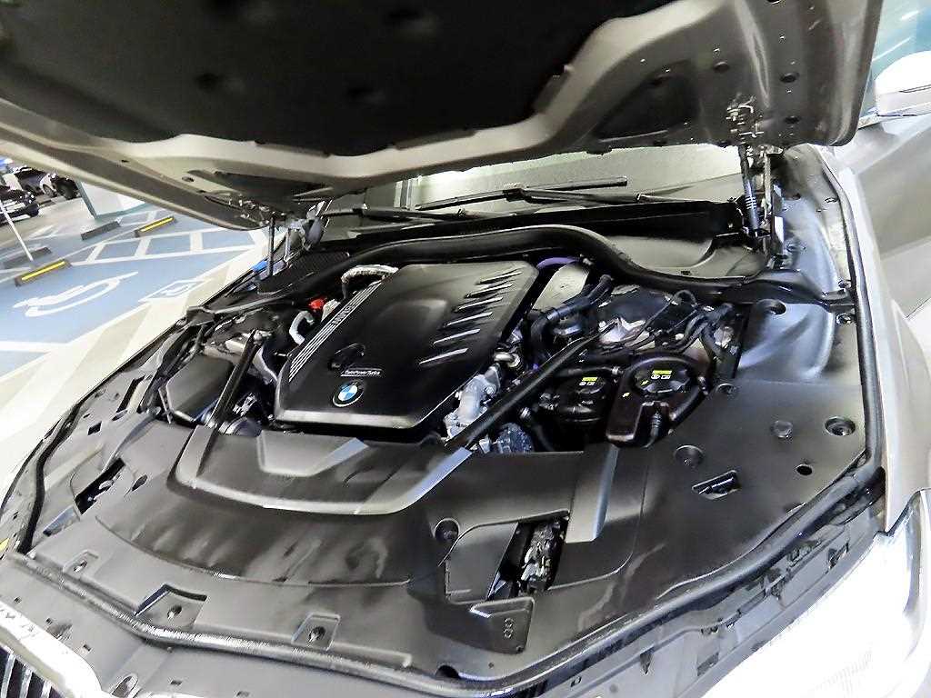 BMW 7 Series 2021 Plateado - Importación desde Corea - HF Imports Iquique - Foto 19