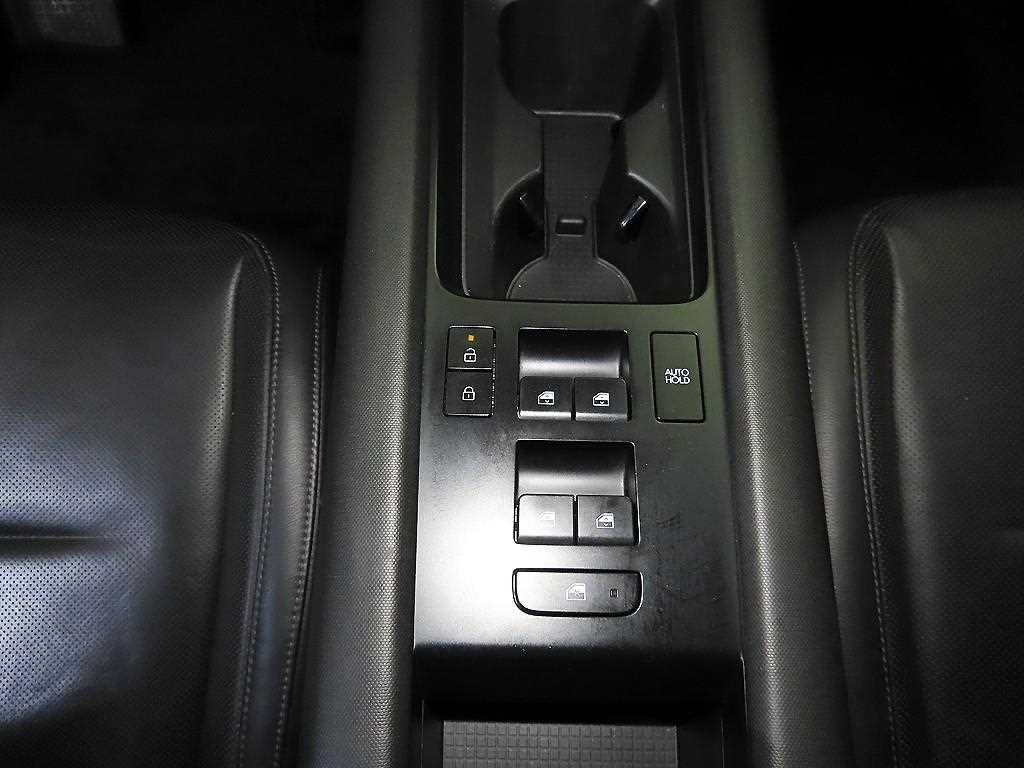 HYUNDAI Ioniq 6 - Vista 12