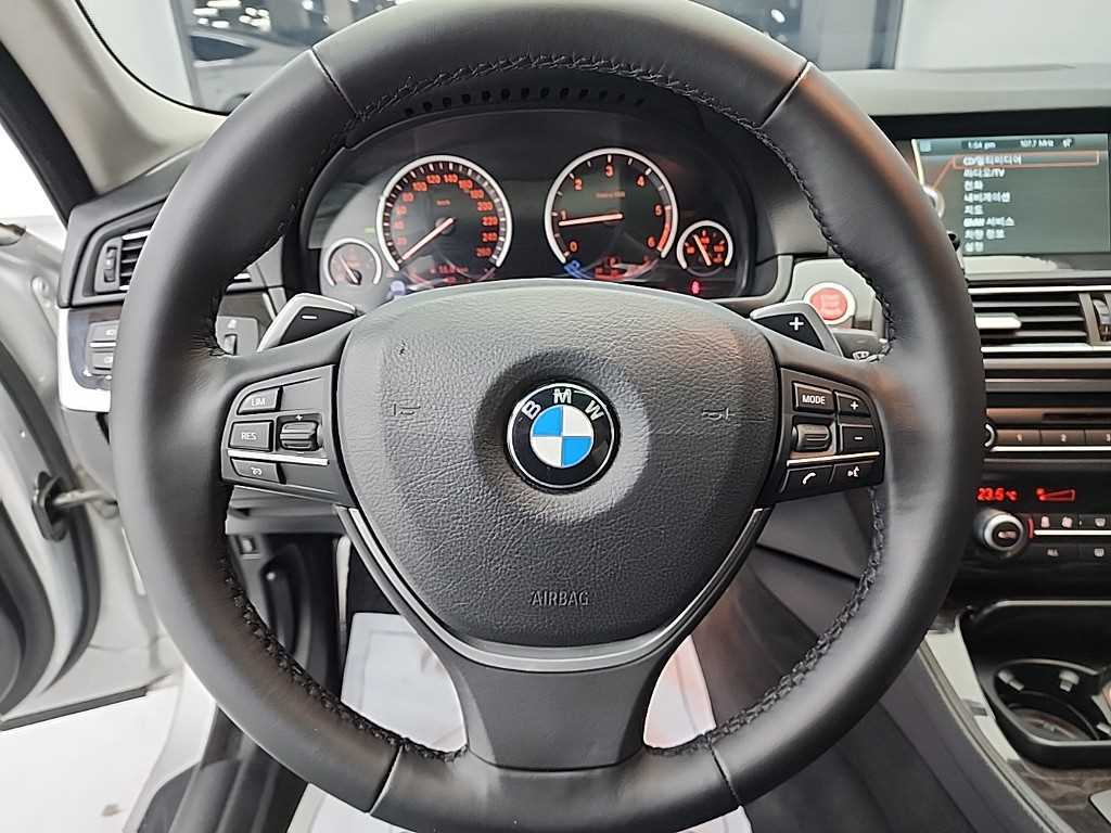 BMW 5 Series - Vista 9