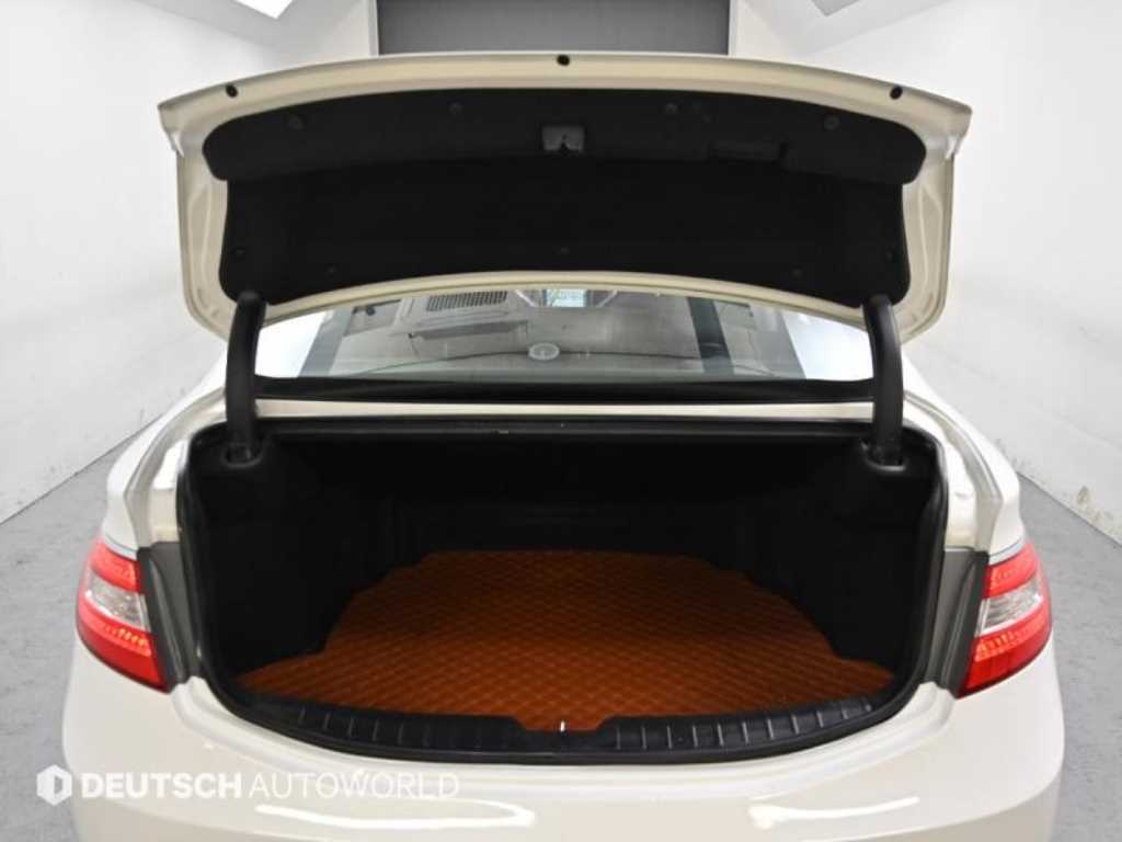 HYUNDAI Grandeur 2016 Blanco - Importación desde Corea - HF Imports Iquique - Foto 20