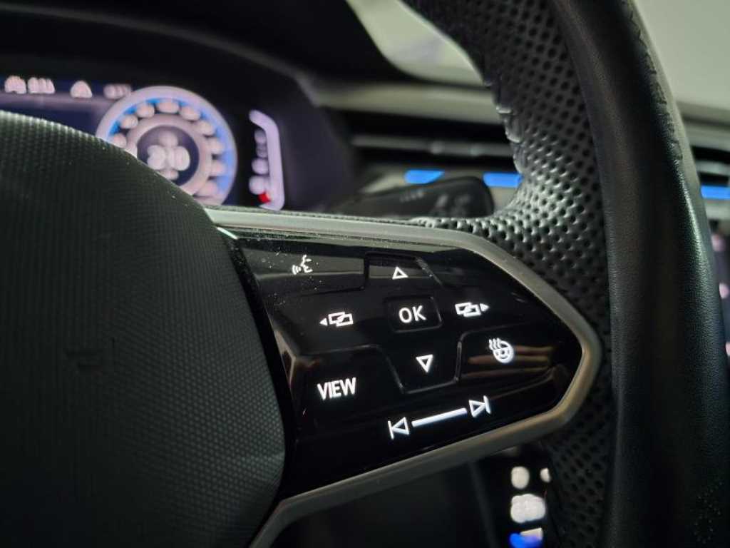 Volkswagen Arteon - Vista 12