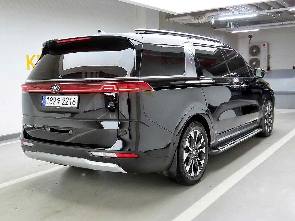 KIA Carnival - Vista 4