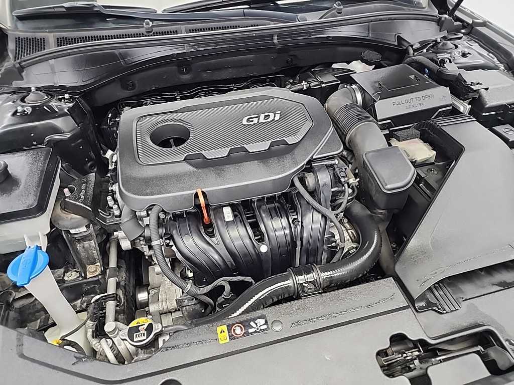 HYUNDAI Grandeur - Vista 5