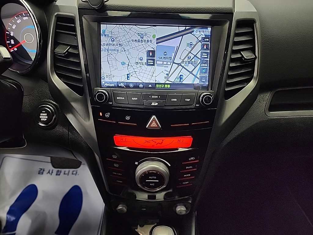 Ssangyong Tivoli - Vista 10