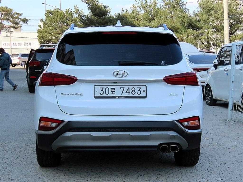 HYUNDAI Santa Fe - Vista 4