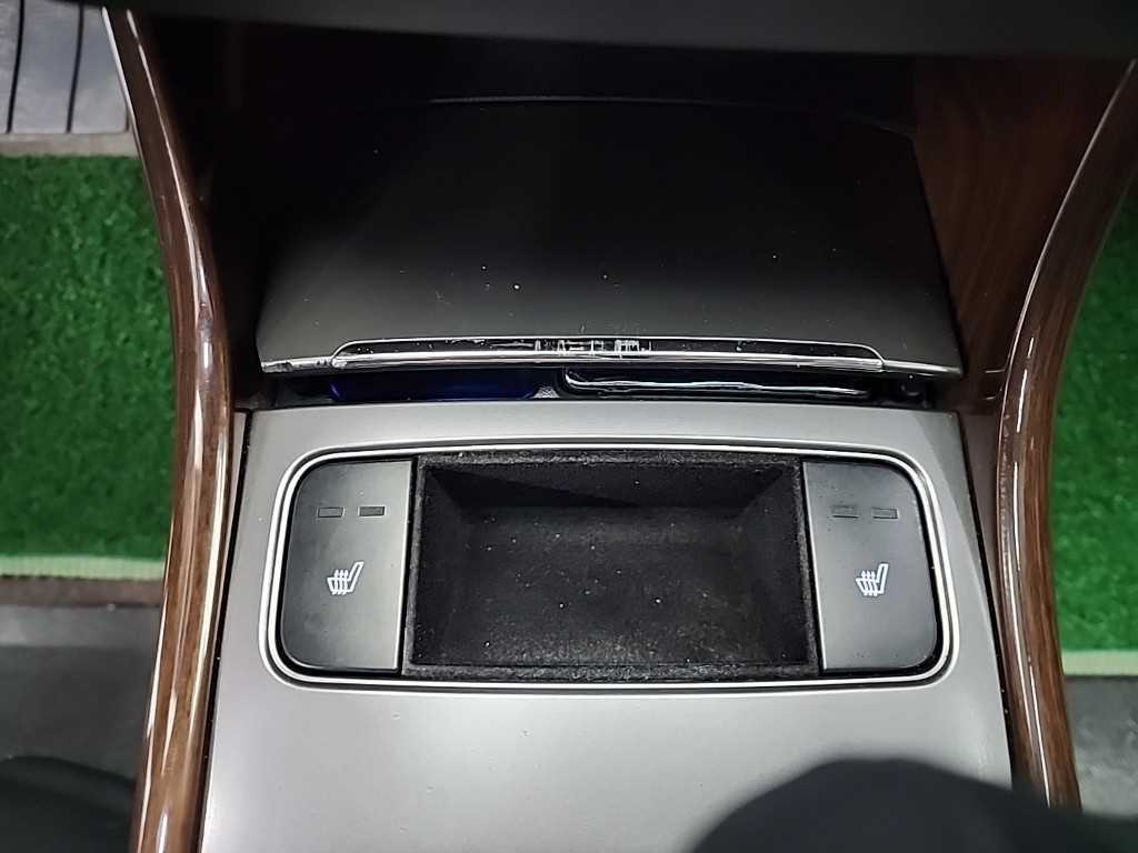 HYUNDAI Grandeur 2011 Gris - Importación desde Corea - HF Imports Iquique - Foto 19