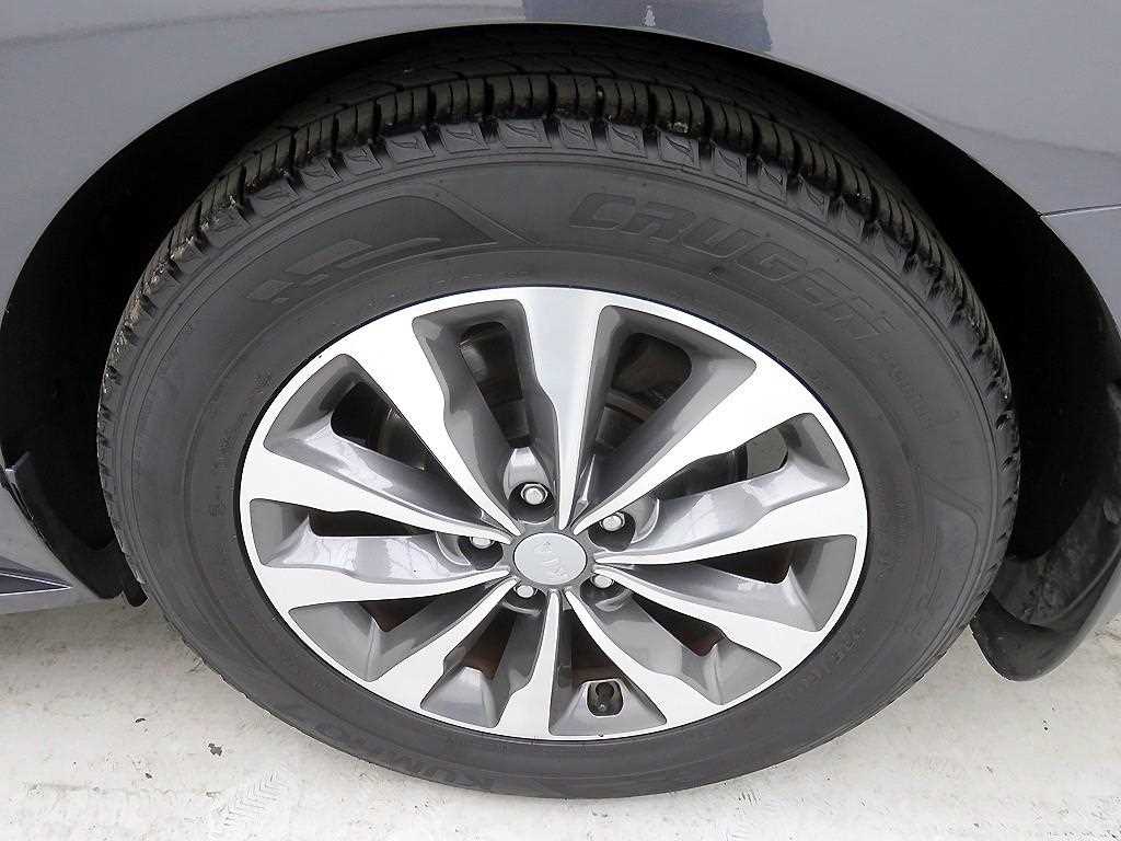 KIA Carnival 2018 Gris - Importación desde Corea - HF Imports Iquique - Foto 18