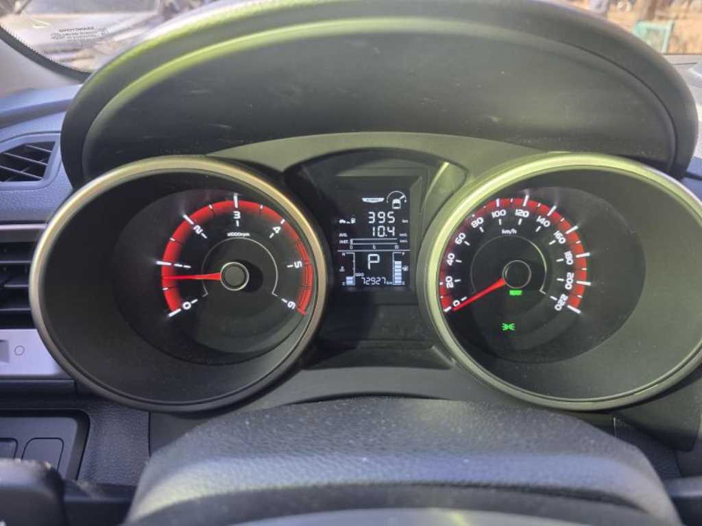 Ssangyong Tivoli - Vista 5