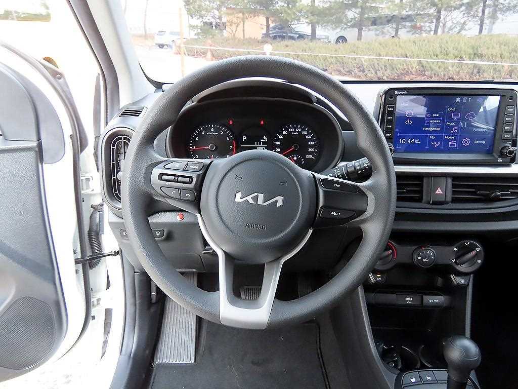 KIA Morning - Vista 8