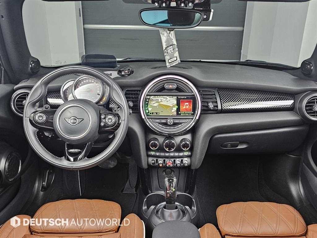 Mini Cooper Convertible - Vista 7