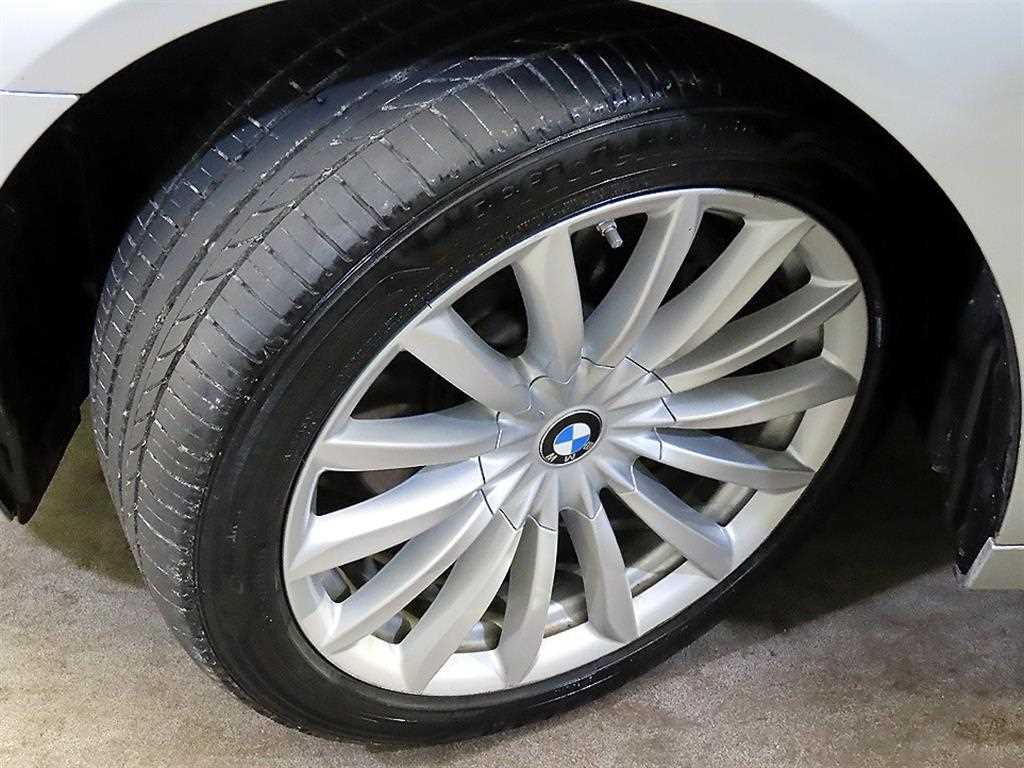 BMW 7 Series 2016 Gris - Importación desde Corea - HF Imports Iquique - Foto 20