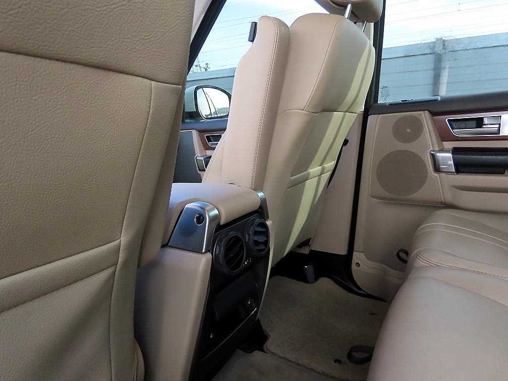 Land Rover Discovery 2016 Blanco - Importación desde Corea - HF Imports Iquique - Foto 16