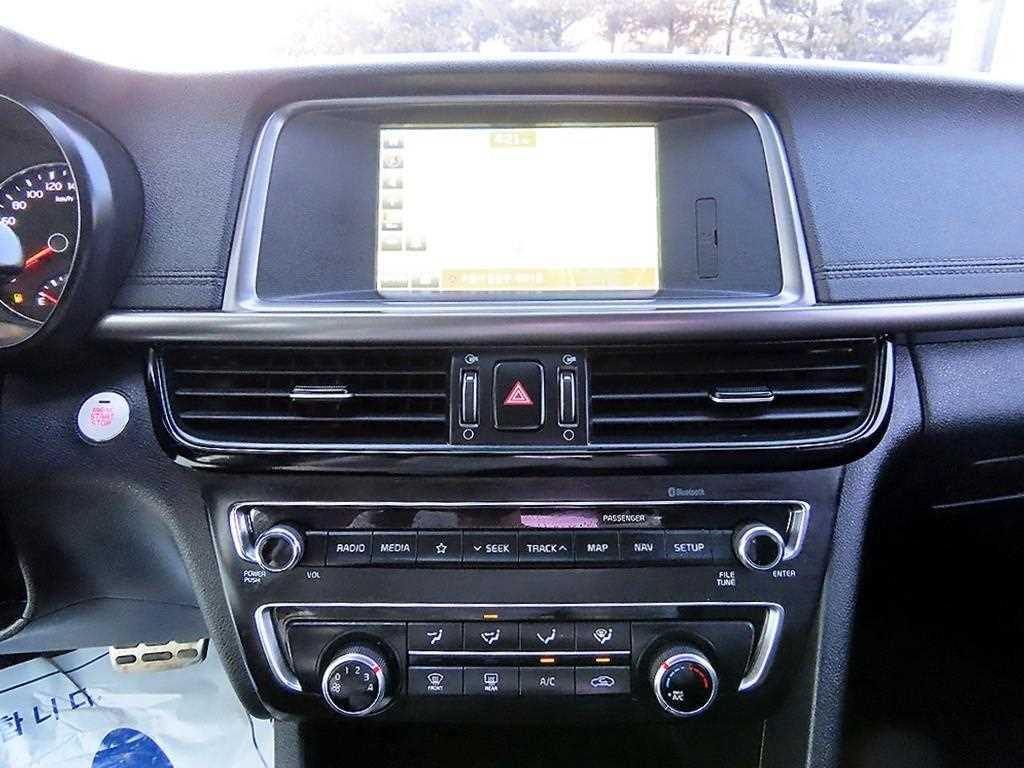 KIA K5 2018 Negro - Importación desde Corea - HF Imports Iquique - Foto 13