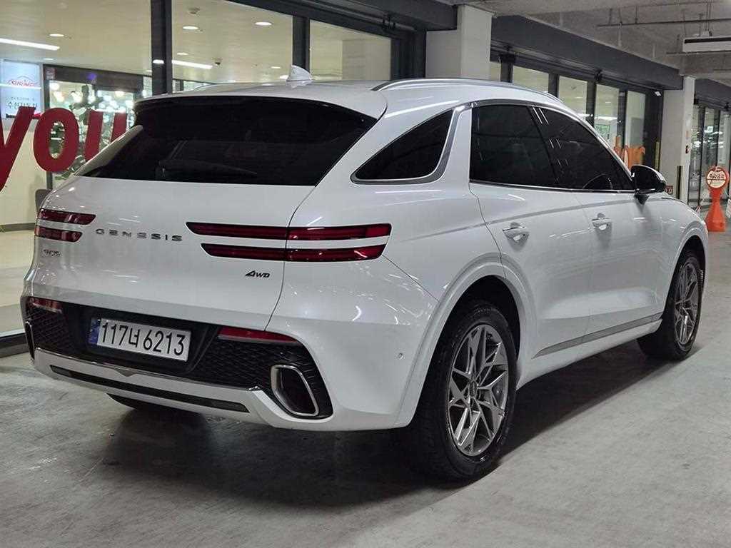 Genesis GV70 - Vista 4